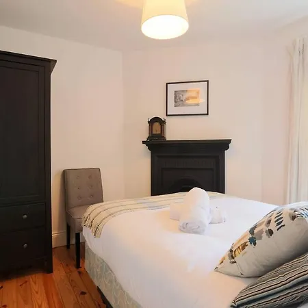 Luxurious Comfort In Centre Nyaraló